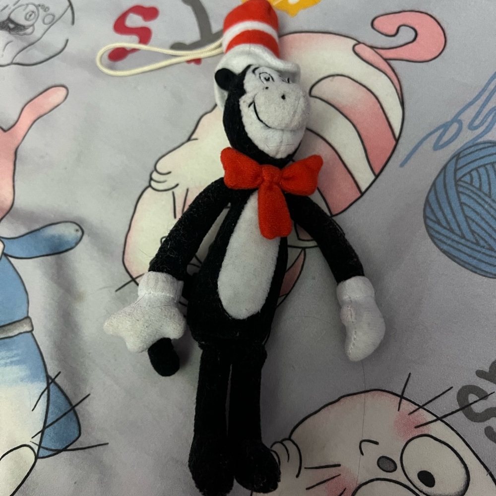 Dr. Seuss Cat in the Hat Dog Toy - Black, White, Red
